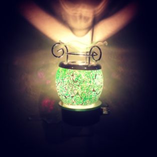 Green Plug-in Wax Melt Electric Warmer